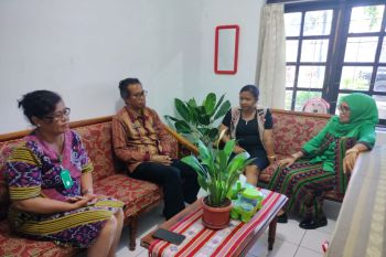 Ombudsman NTT ajak masyarakat  manfaatkan layanan perempuan dan anak