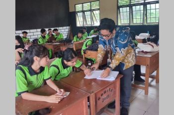 UMPR meneliti minat siswa SMA di Kalteng lanjut studi perguruan tinggi
