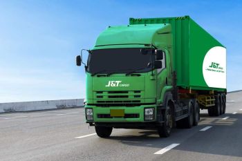 J&amp;T Cargo kembangkan sistem logistik berkelanjutan