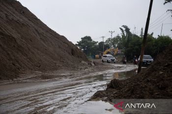 Buka-Tutup jalan di poros Trans Sulawesi