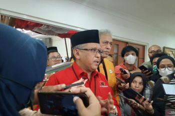 PDI Perjuangan tidak diundang HUT Ke-25 PAN, begini kata Hasto