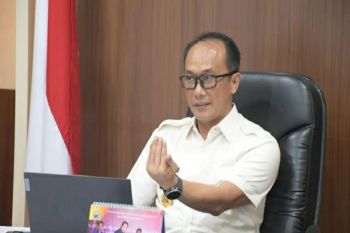 Digitalisasi administrasi Pemerintah Provinsi Sulbar terbaik di Indonesia Timur