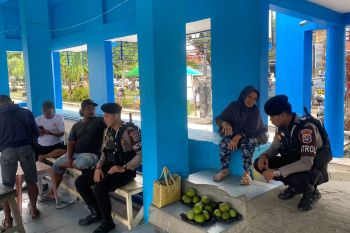 Beri rasa aman masyarakat, Samapta Polda Kaltara gelar patroli dialogis di Pelabuhan Sungai Kayan