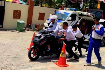 Tips "Honda safety riding ajar mengendarai motor matic"