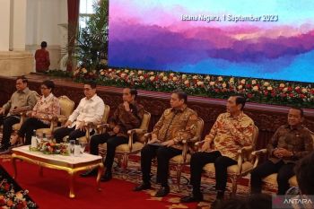 Luhut Pandjaitan: Gangguan pada LRT jangan terus-menerus diributkan