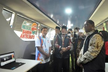 Layanan publik di Bus KPK