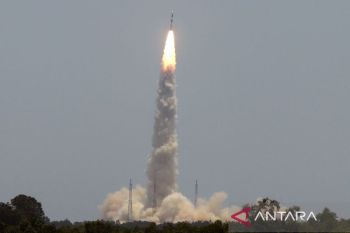 Misi luar angkasa India gagal tempatkan 16 satelit ke orbit