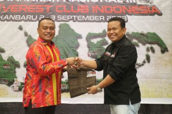 Gubernur Riau buka Munas III Ford Everest Club Indonesia di Pekanbaru