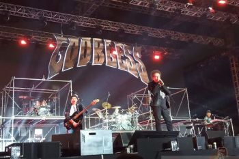 God Bless rayakan ulang tahun ke-50 di hari kedua Synchronize Fest 2023