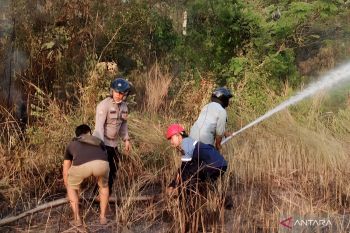 Polres OKU bentuk lima posko  penanggulangan karhutla