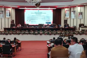 Paripurna DPRD Manado, APBD-P 2023 defisit Rp11,23 miliar