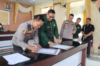 Polres Pasaman Barat-BPS tandatangani kerja sama peningkatan pelayanan publik