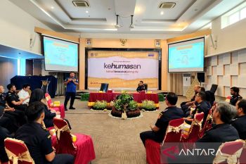 Petugas humas dari seluruh satker di Bea Cukai Jateng-DIY peroleh pelatihan