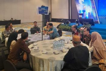 Mamuju Sulbar meningkatkan pelayanan telekomunikasi melalui program BAKTI