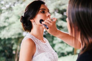 Tips riasan pengantin dengan kesan natural