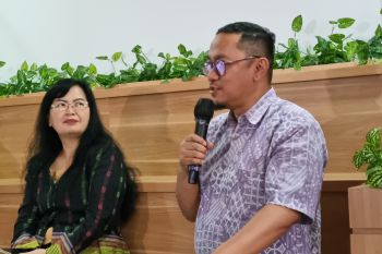 ICT Watch meminta masyarakat hati-hati unggah foto medsos