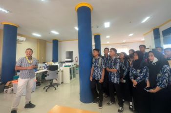 KPP Pratama Mataram Barat hadirkan siswa SMAN 5 Mataram dalam Tax Goes to School
