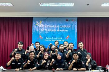 Leading the fight against radicalism