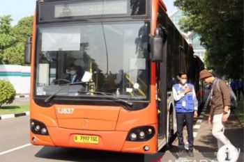 TransJakarta rute Kalideres menuju Bandara Soetta masih gratis