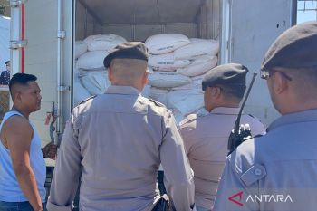 Polres Sumbawa Barat tangani kasus penyelundupan enam ton pupuk subsidi
