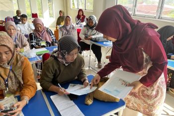 Perluas Pasar, PLN Ajak UMKM Gunakan "Marketplace" PLN Mobile