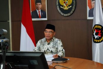 Kasus Rempang - Menko PMK sebut investasi harus jalan tapi aspirasi juga diakomodasi