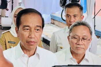 Presiden Jokowi: Pengerjaan kereta semicepat Jakarta-Surabaya tergantung studi