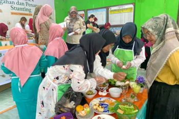 Kelompok ITC menangkan lomba masak PMT Apical Dumai