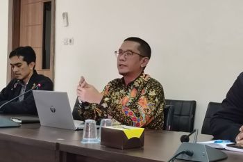 Dua distributor akan dipanggil KPPU Lampung terkait kenaikan harga beras