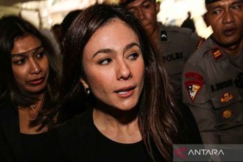 Artis Wulan Guritno kembali datangi  Bareskrim