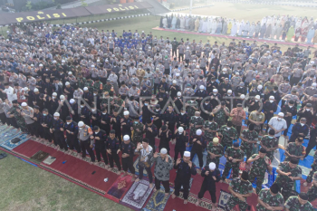Shalat minta hujan di Palembang