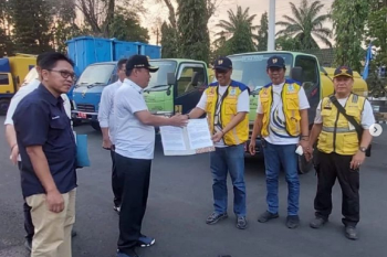 Toilet portable bantuan dikirimkan jaga sanitasi venue Porprov Sumsel