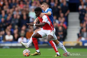 Arsenal raih tiga poin di kandang Everton