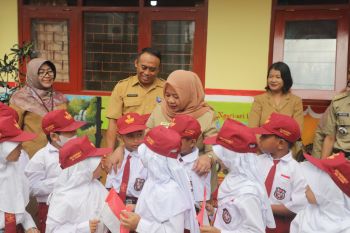 Sleman menyelenggarakan "Gerakan Transisi PAUD-SD Menyenangkan"