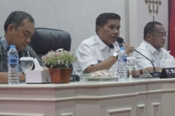 Ambon kendalikan inflasi melalui operasi pasar