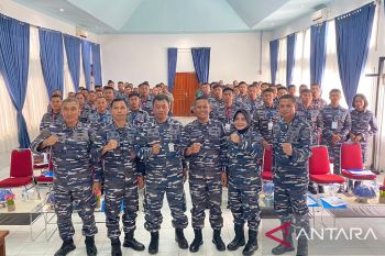 Lanal Kendari beri pelatihan prajurit soal reformasi birokrasi