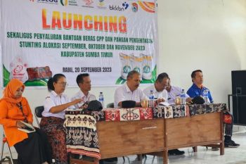 Bulog Sumba Timur salurkan 288.260 kg beras bantuan pangan