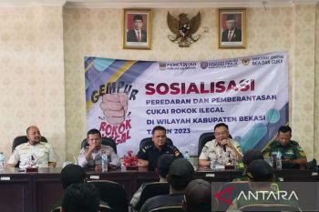 Satpol PP Bekasi gandeng bea cukai sosialisasi peredaran rokok ilegal