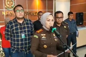 Kejari Makassar menangkap buron korupsi proyek gedung perpustakaan