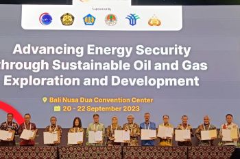 Tingkatkan ketahanan pasokan gas nasional, PGN grup serap pasokan LNG IDD Bangka dari WK Rapak