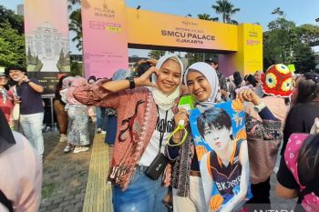 GBK dipenuhi batik gara-gara "SMTOWN LIVE 2023 JAKARTA"