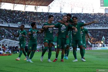 Liga 1: Derbi Jatim, Persebaya kandaskan Arema FC 3-1