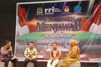 Anggota DPRD Sumbar ingatkan konstituen kikis budaya apatis