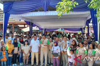 Ratusan pedagang pasar Gunungkidul deklarasi dukung Prabowo pada Pilpres 2024