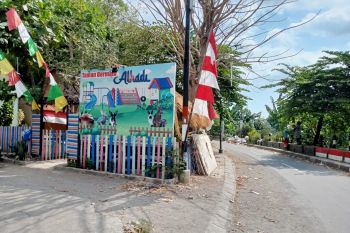 Kecamatan Selaparang di Kota Mataram membuat pos pantau kebersihan sungai