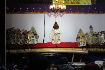 Lewat pergelaran wayang, UI edukasi ketahanan pangan