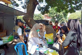 Pemkot Mataram menggelar kegiatan gerakan pangan murah