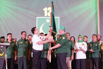 Yusril Ihza Mahendra lantik pengurs DPW dan DPS PBB se-Sultra