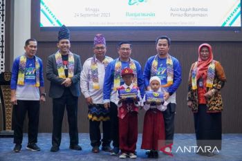 Lensa Foto Harjad ke-497 Kota Banjarmasin: Festival Lokal Belajar.Id