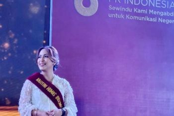 Humas Pegadaian Raih Penghargaan Top 50 Kartini Humas Indonesia